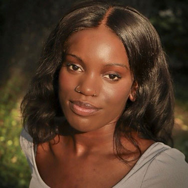 Mallory Luckett Headshot